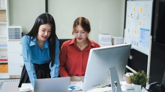 businesswoman discuss with new startup project Idea presentation